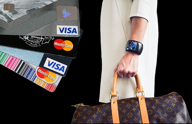 shopping with credit cards